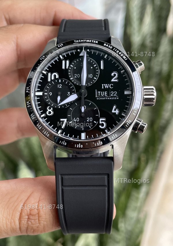 IWC Pilot